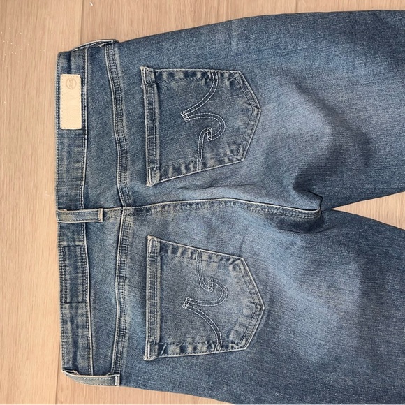 AG  Denim jeans 25R - Picture 3 of 5